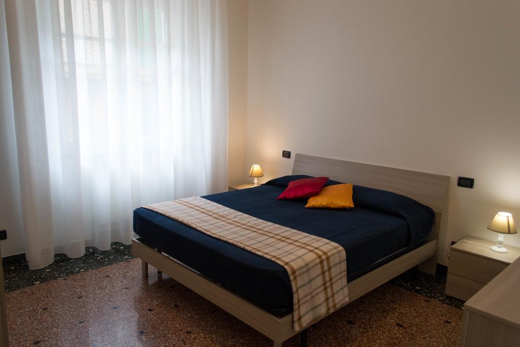 Casa Al Mare Apartment Albisola Superiore Bagian luar foto