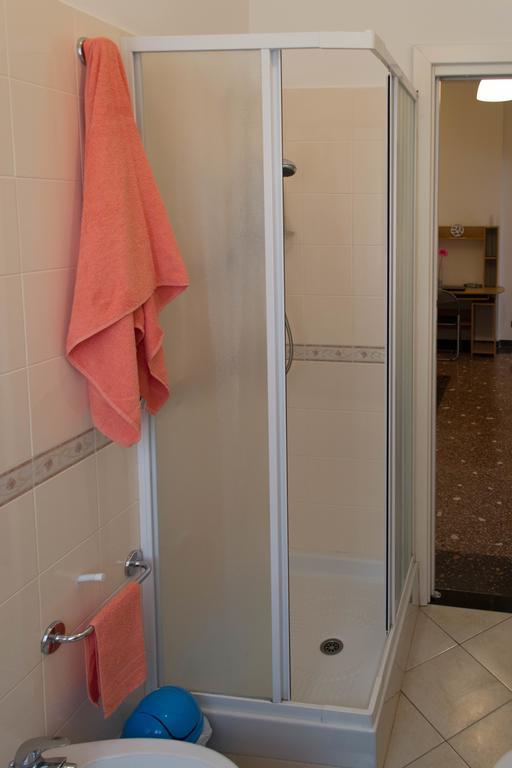 Casa Al Mare Apartment Albisola Superiore Bagian luar foto