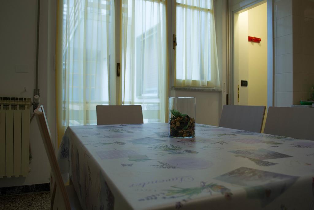 Casa Al Mare Apartment Albisola Superiore Bagian luar foto