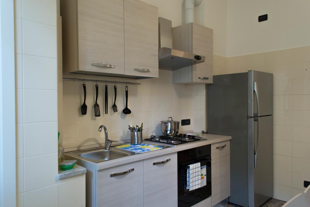 Casa Al Mare Apartment Albisola Superiore Bagian luar foto